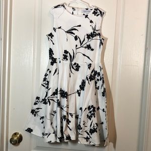 Kate Kasin Girls dress fit and flare size 8